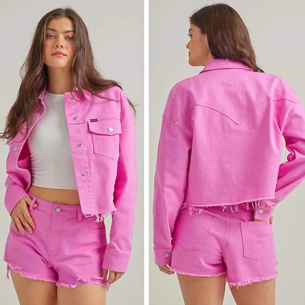 WRANGLER bright pink denim cropped collared jacket